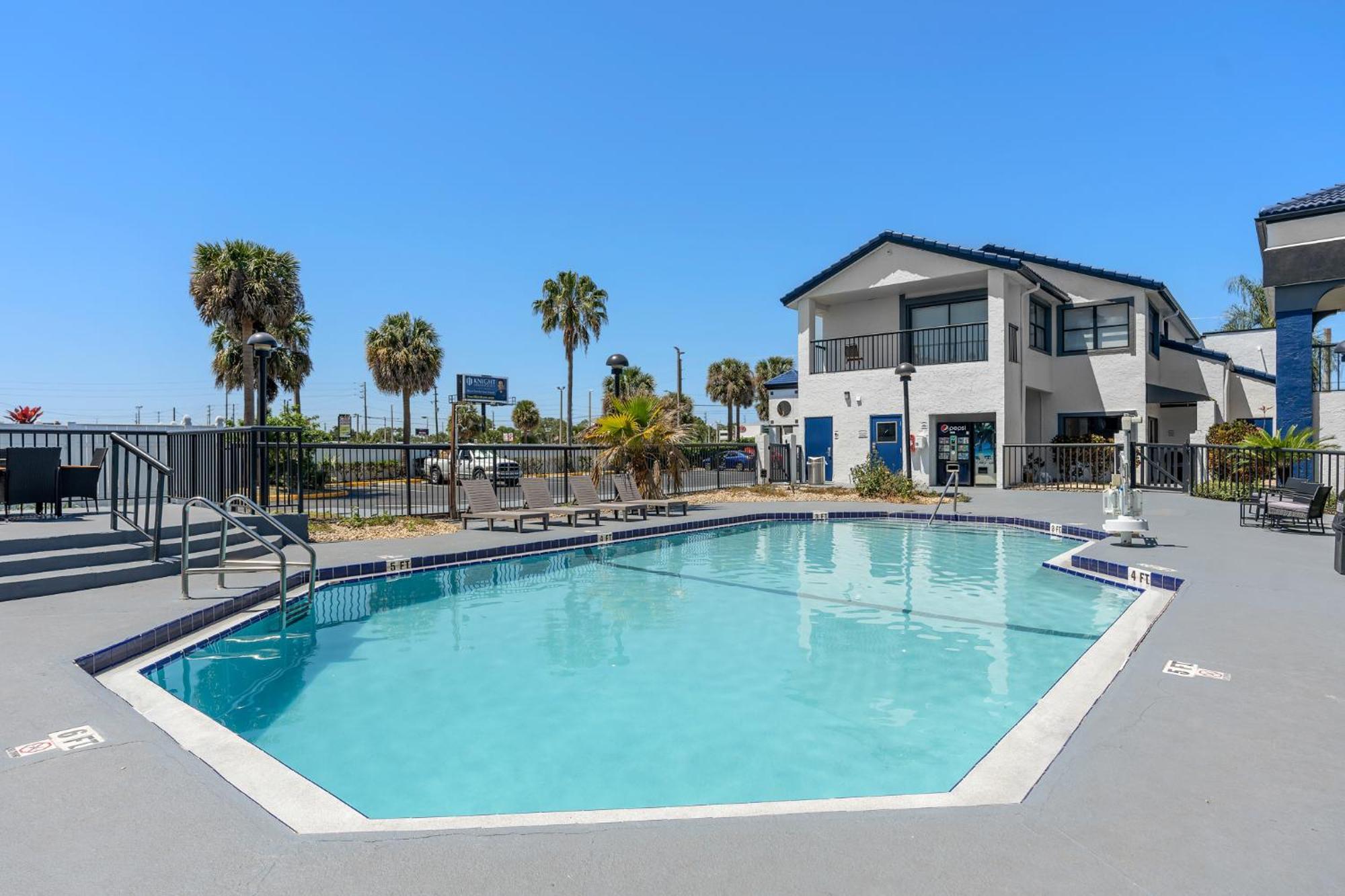 Baymont By Wyndham Orlando East Otel Alafaya Dış mekan fotoğraf