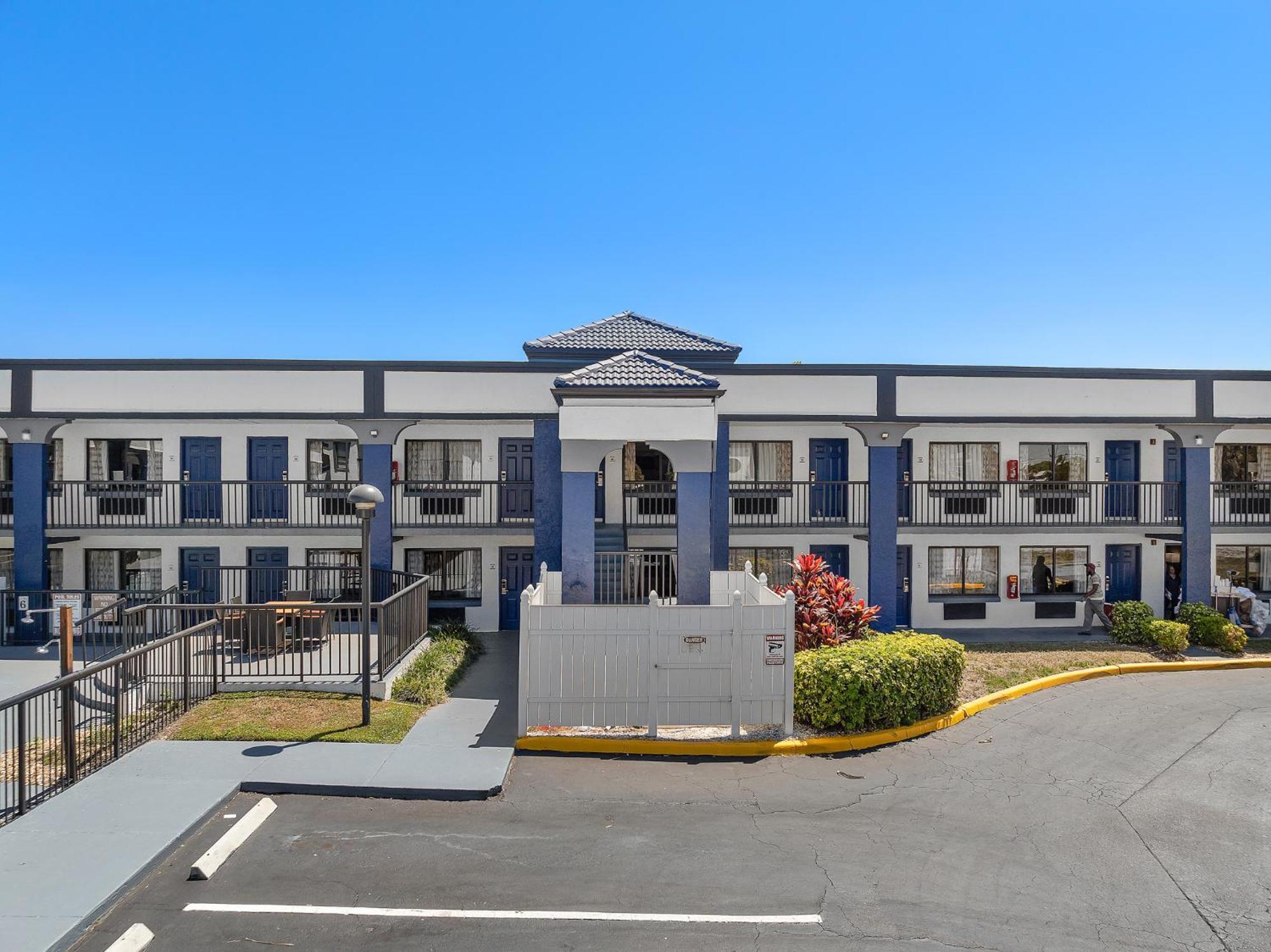 Baymont By Wyndham Orlando East Otel Alafaya Dış mekan fotoğraf